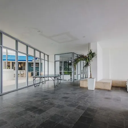 Azul Caribe Ocean View Apartamento *