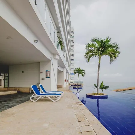 Azul Caribe Ocean View Apartamento *