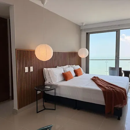 Azul Caribe Ocean View Apartamento *