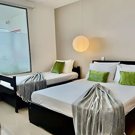 Azul Caribe Ocean View Apartamento *